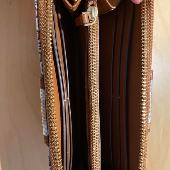 TORY BURCH WALLET - Picture 2 of 4